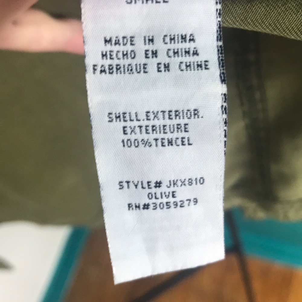 Very light weight utility/army style jacket. - Picture 6 of 6